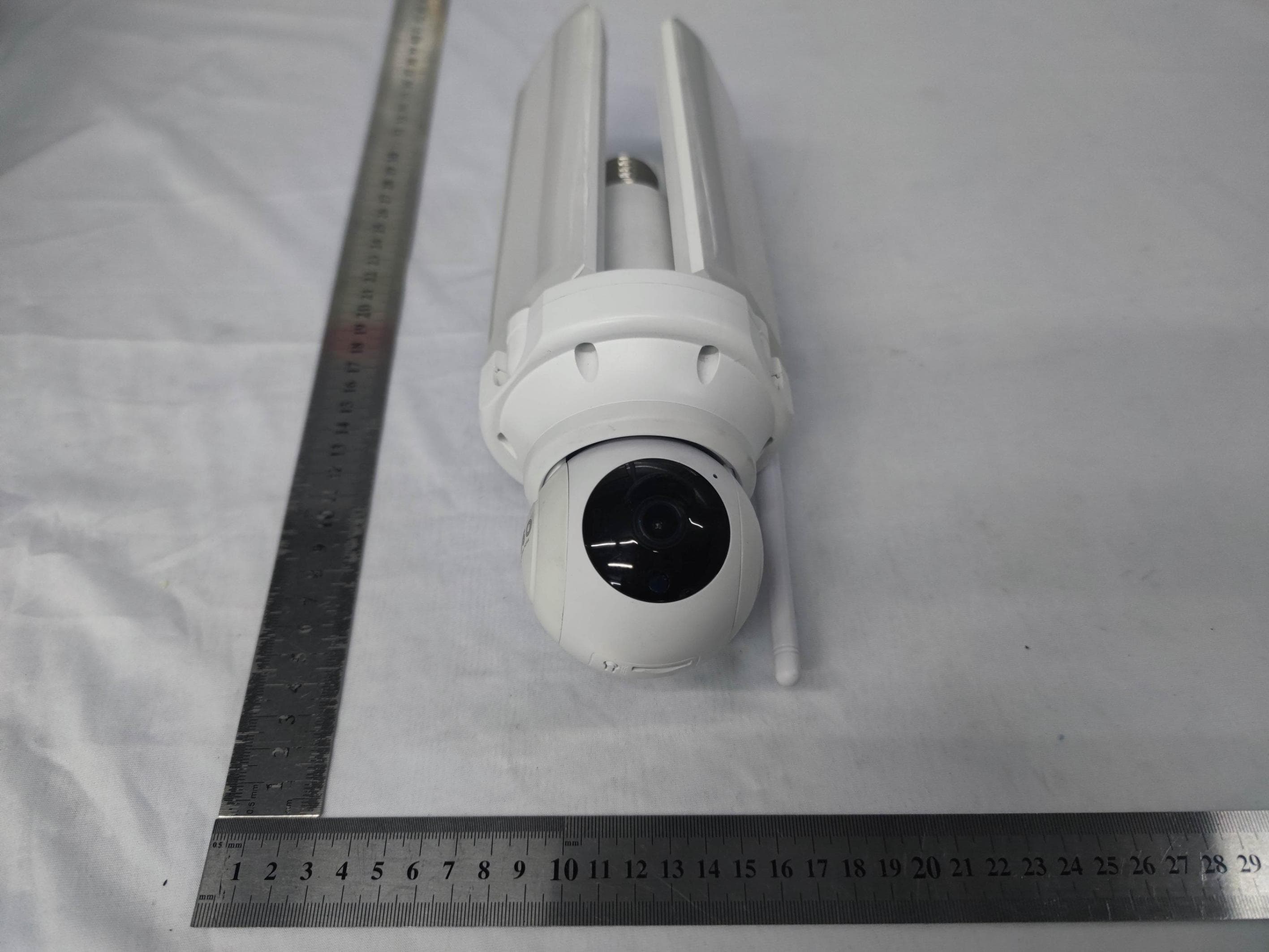 Security Camera Light - FCC ID 2BHBM-RS11-SYD - Shenzhen Yulin Technology Co., Ltd.