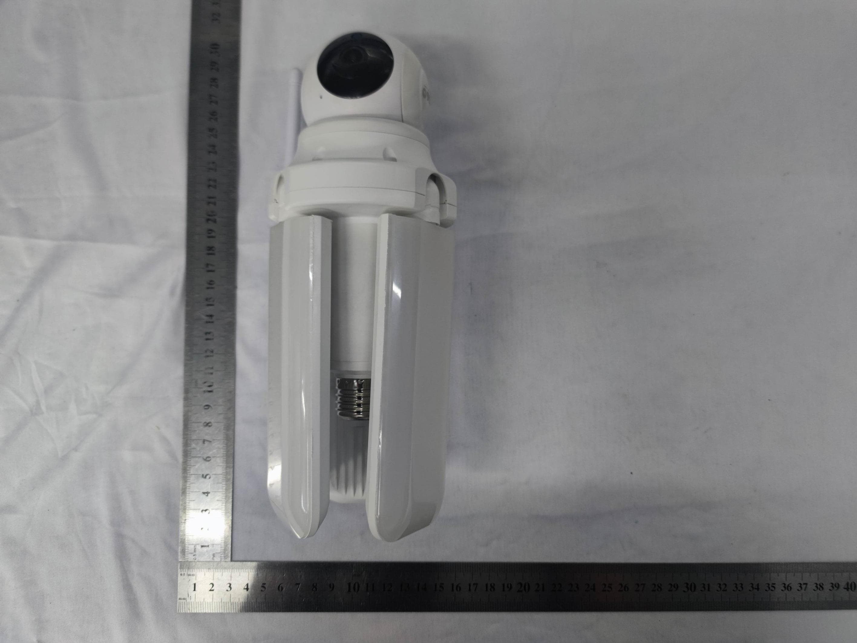 Security Camera Light - FCC ID 2BHBM-RS11-SYD - Shenzhen Yulin Technology Co., Ltd. (5)