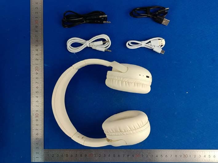 Over-ear bluetooth headphone - FCC ID 2BHBW-A3 - Shenzhen Langmingwei Technology Co., Ltd (3)