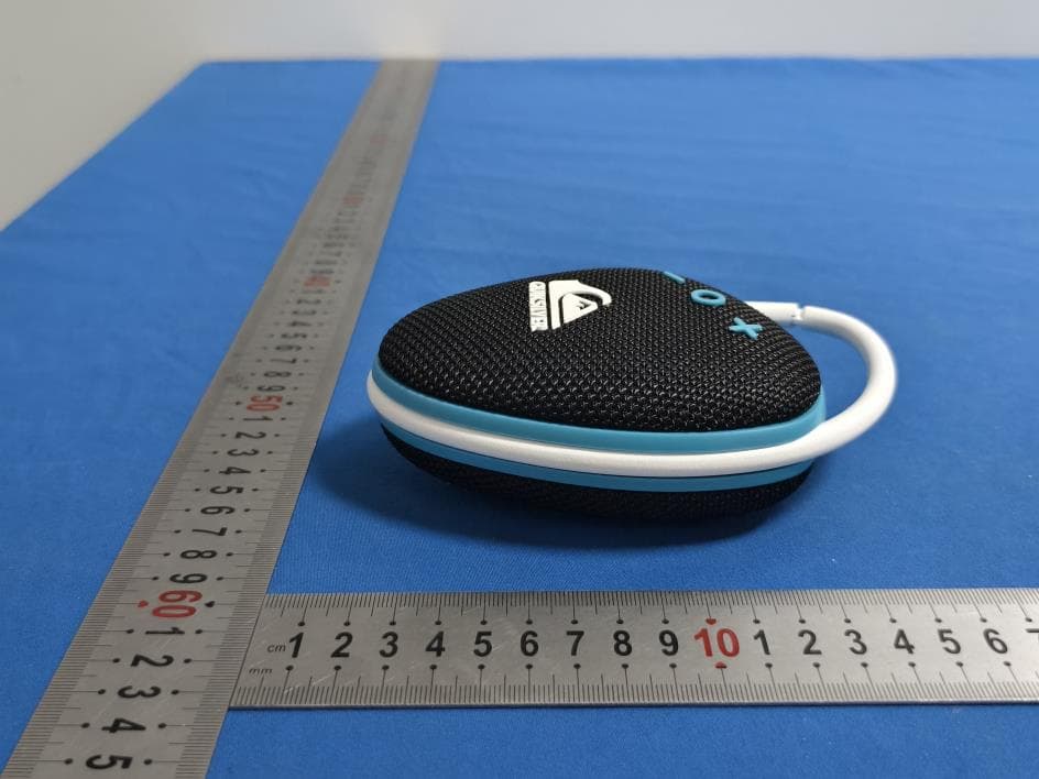 Roam Clip Speaker - FCC ID 2BHCG-1001 - Shenzhen Hudson Technology Co., Ltd. (4)