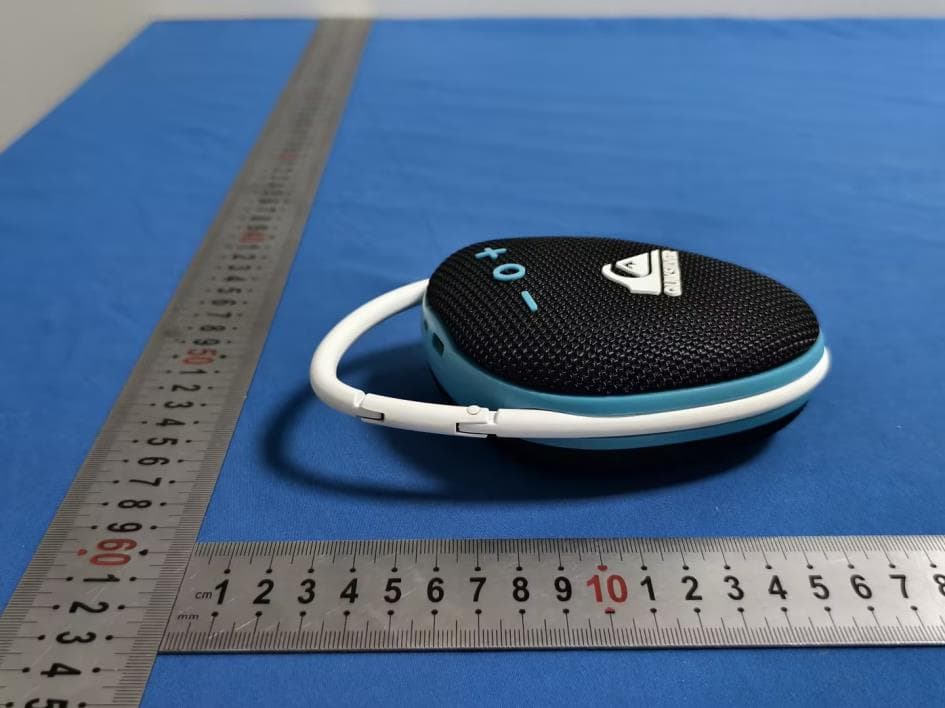 Roam Clip Speaker - FCC ID 2BHCG-1001 - Shenzhen Hudson Technology Co., Ltd. (5)