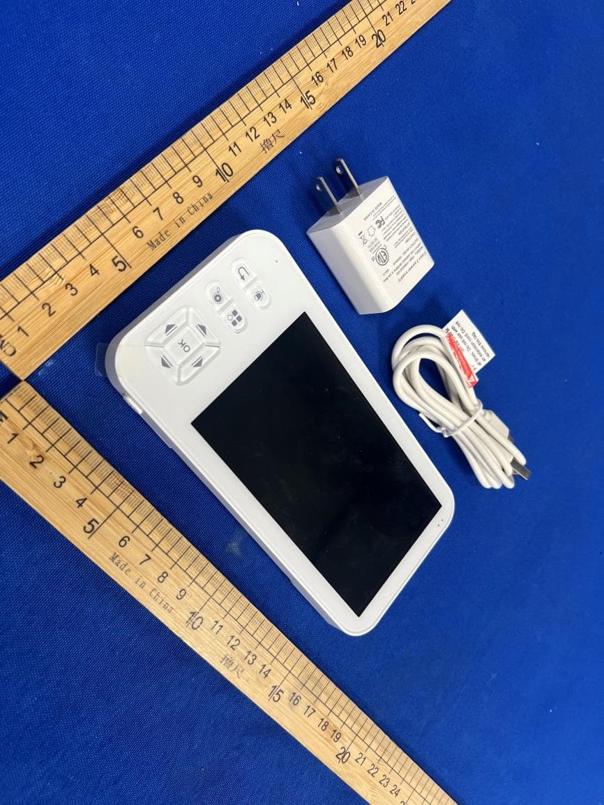 Baby Monitor Display - FCC ID 2BHDZTL-BM501D - Dongguan Tianluo Electronic Technology Co.,Ltd (2)