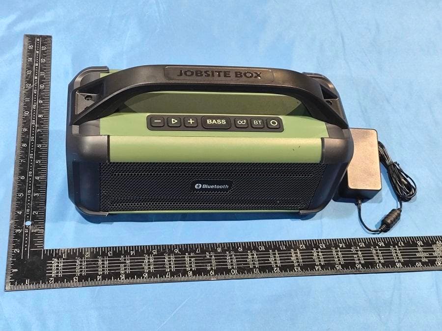 Bluetooth Speaker - FCC ID 2BHE9-GM01 - HUIZHOU JIEMEISI TECHNOLOGY CO., LTD (3)