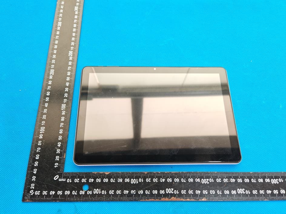 Tablet - FCC ID 2BHF6-C18W - Shenzhen Cheng Fong Digital-Tech Ltd (2)