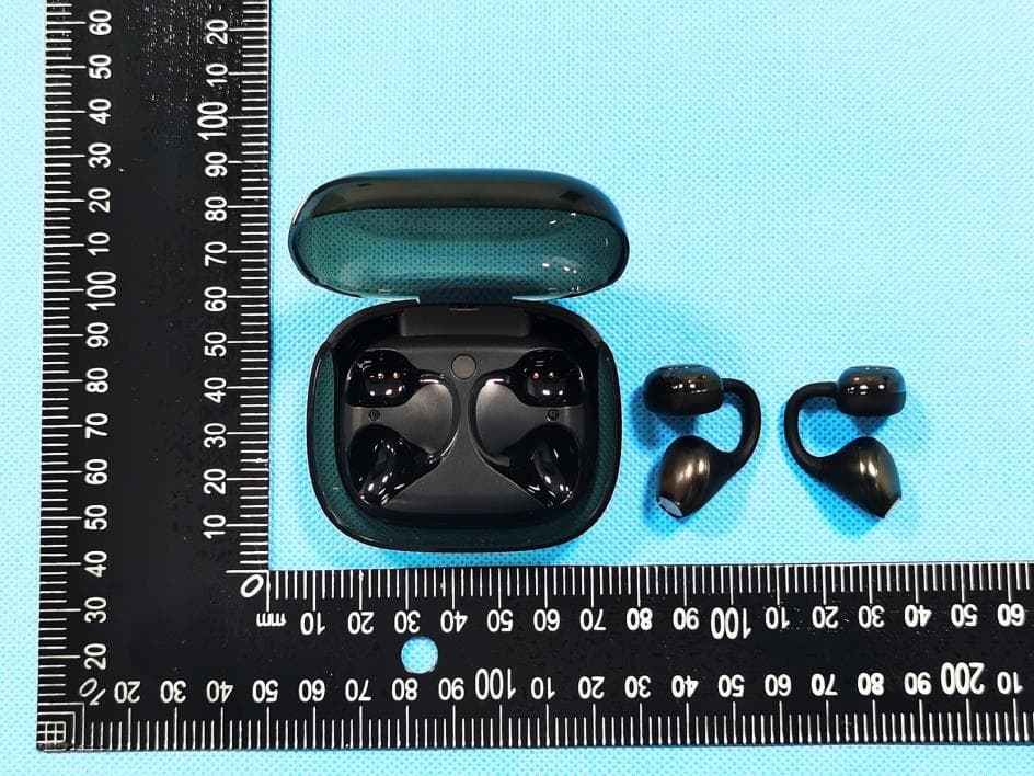 Wireless headset - FCC ID 2BHG4-LX-21 - Shenzhen Lanxin Technology Co. LTD. (3)