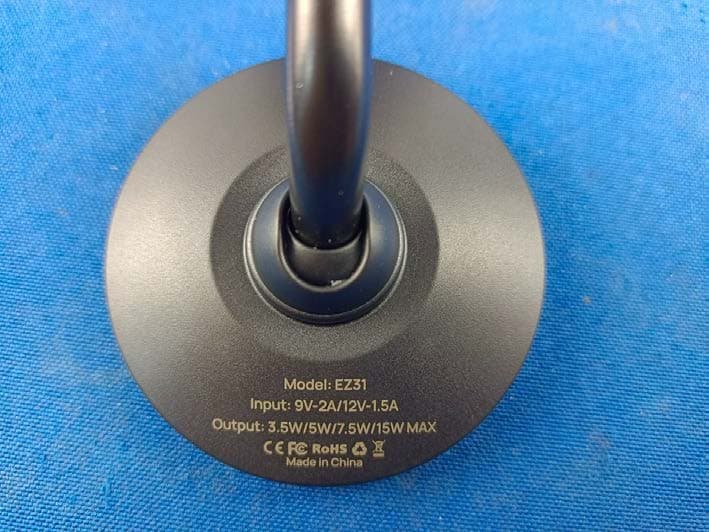 3 in 1 wireless charger - FCC ID 2BHGH-EZ31 - Nanjing Dianxiao'er Technology Co., Ltd.