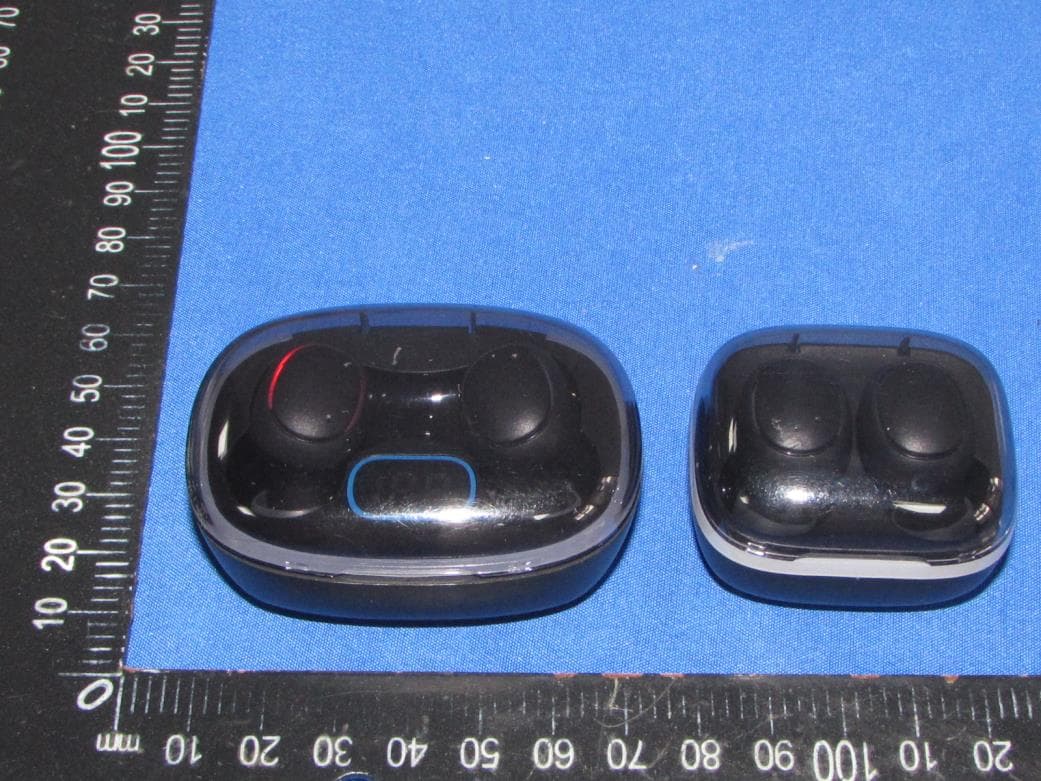 True wireless headphones - FCC ID 2BHGK-DM02 - Shenzhen duomaite technology co., ltd (4)