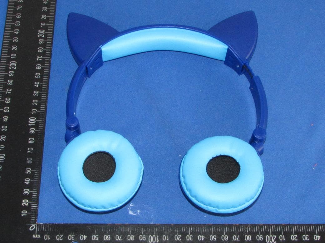 Bluetooth headset - FCC ID 2BHI2-ASWH13CT - Groove Group Shantou Yihao Industrial Co., Ltd. (5)