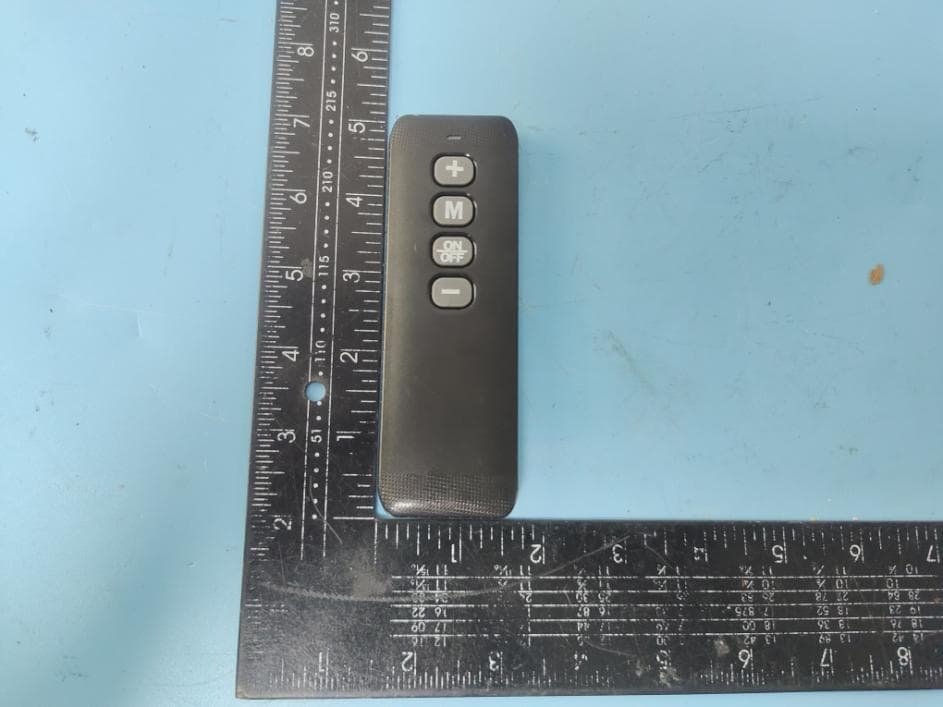 Remote Control - FCC ID 2BHI7-RY-001 - Zhejiang guanshuo Electronic Technology Co.,Ltd (4)