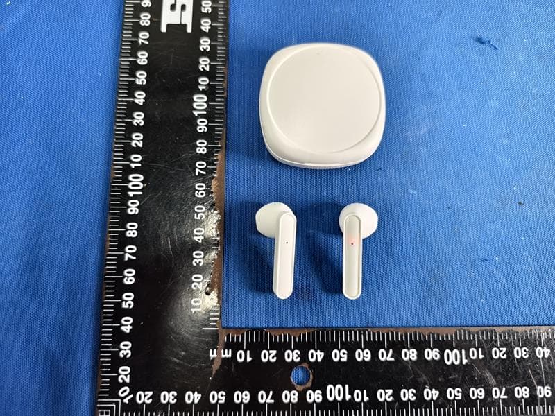 TWS - FCC ID 2BHIM-POCKET - TWINTECH INDUSTRY, INC.
