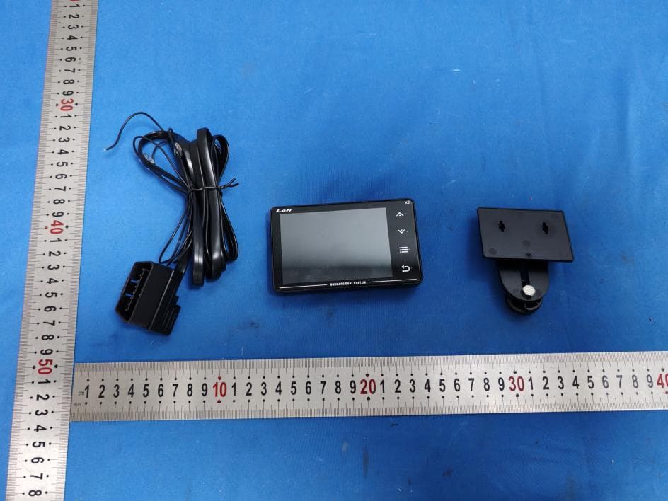 CAR OBD2 GAUGE DISPLAY - FCC ID 2BHJN-XS - Wenzhou xu zhan Electrical Appl iances Co., LTD. (2)