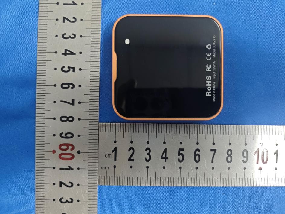 Carplay wireless adapter - FCC ID 2BHJP-CXZ716 - Dongguan Chenxin Zheng hardware plastic technology Co., LTD (3)
