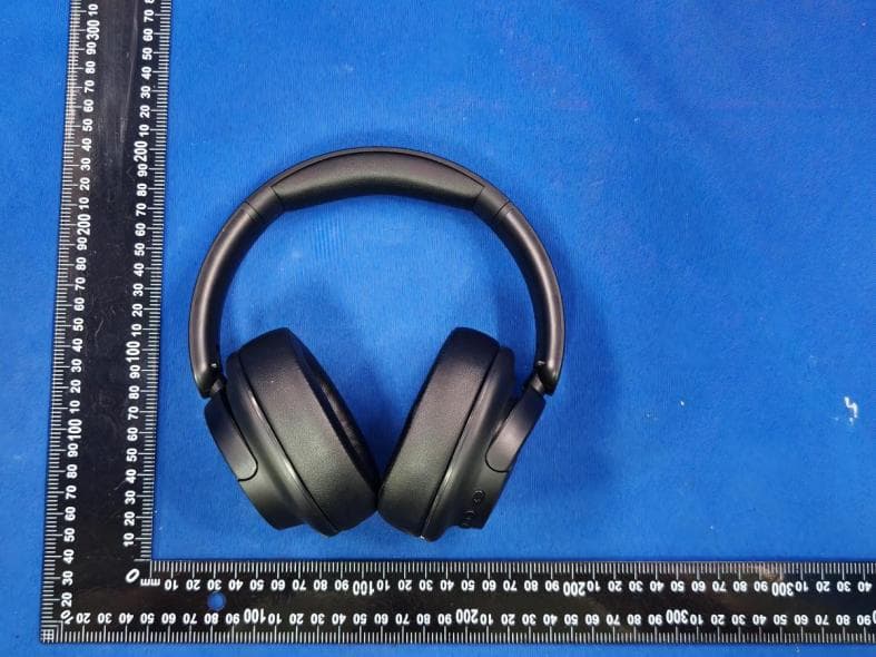 HTC Wireless Headphones 10 - FCC ID 2BHJR-HP108 - Shenzhen xiaoxiang supply chain technology co., ltd (3)