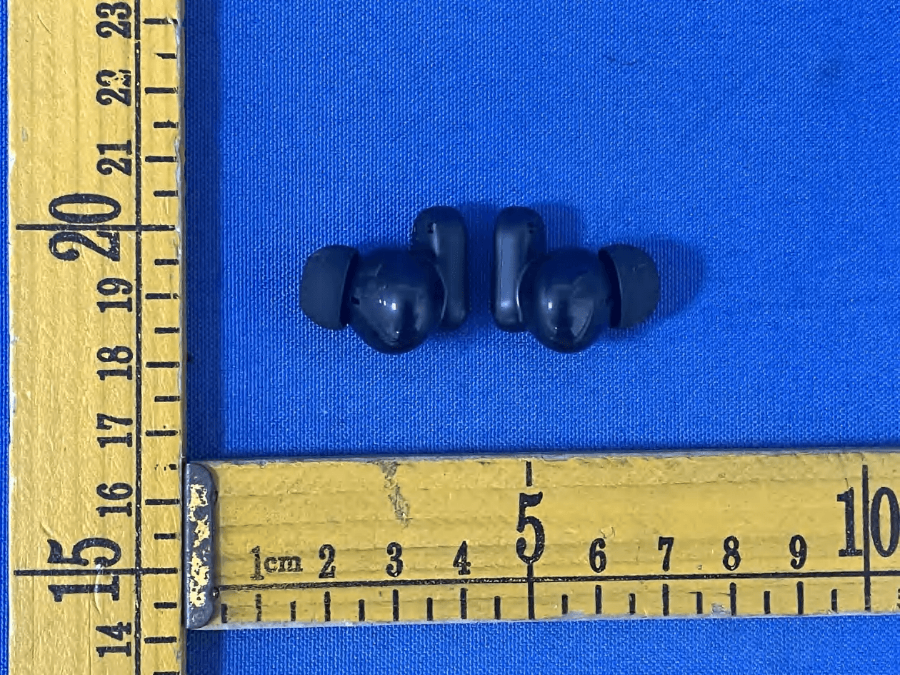 MINISO Wireless Earbud - FCC ID 2BHJR-MS105 - Shenzhen xiaoxiang supply chain technology co., ltd