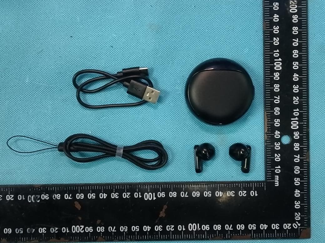 HTC Wireless Earphones 89 - FCC ID 2BHJR-NE89 - Shenzhen xiaoxiang supply chain technology co., ltd (2)