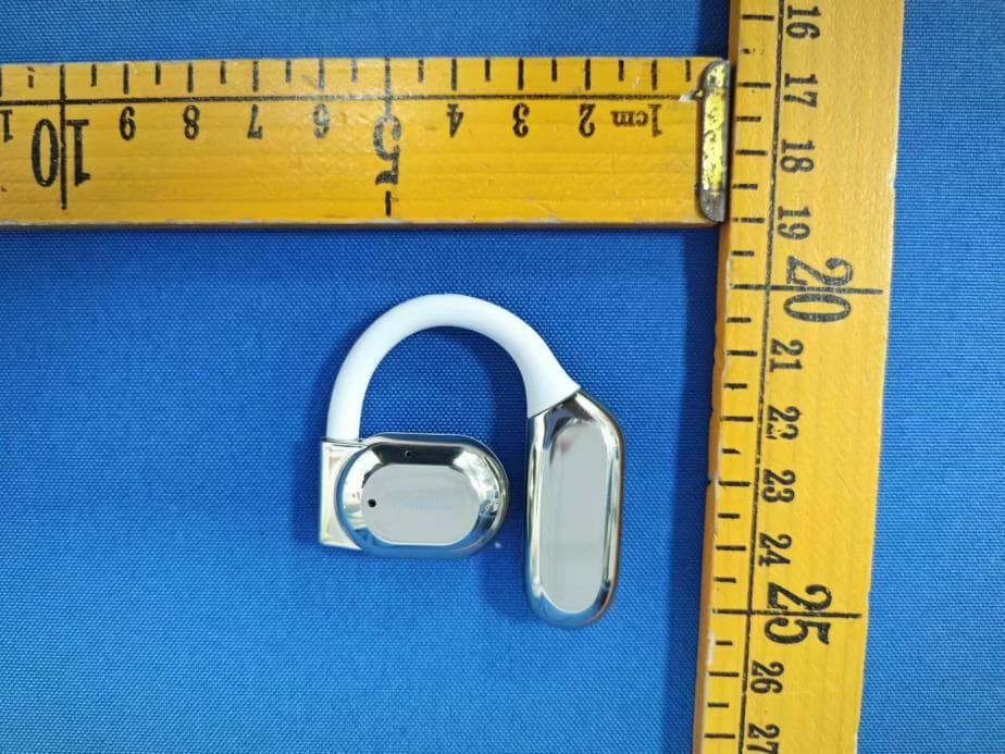 MINISO Wireless Earbud X38 - FCC ID 2BHJR-X38 - Shenzhen xiaoxiang supply chain technology co., ltd