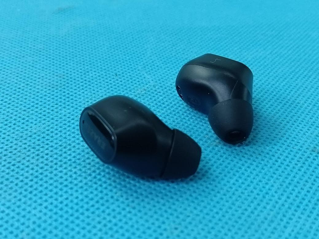 ERAZER Wireless Earbud XF65 - FCC ID 2BHJR-XF65 - Shenzhen xiaoxiang supply chain technology co., ltd (2)