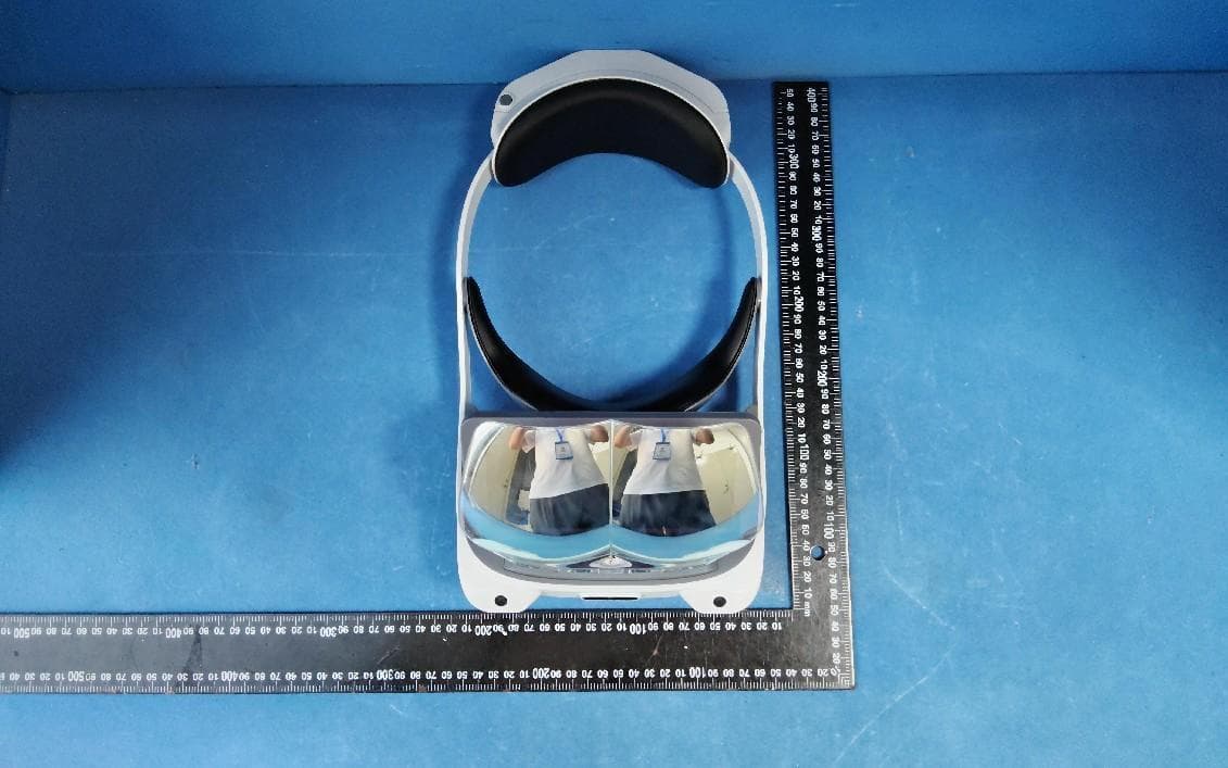 MR Headset - FCC ID 2BHK3-MRX1 - Hangzhou EasyXR Advanced Technology Co.,Ltd. (2)