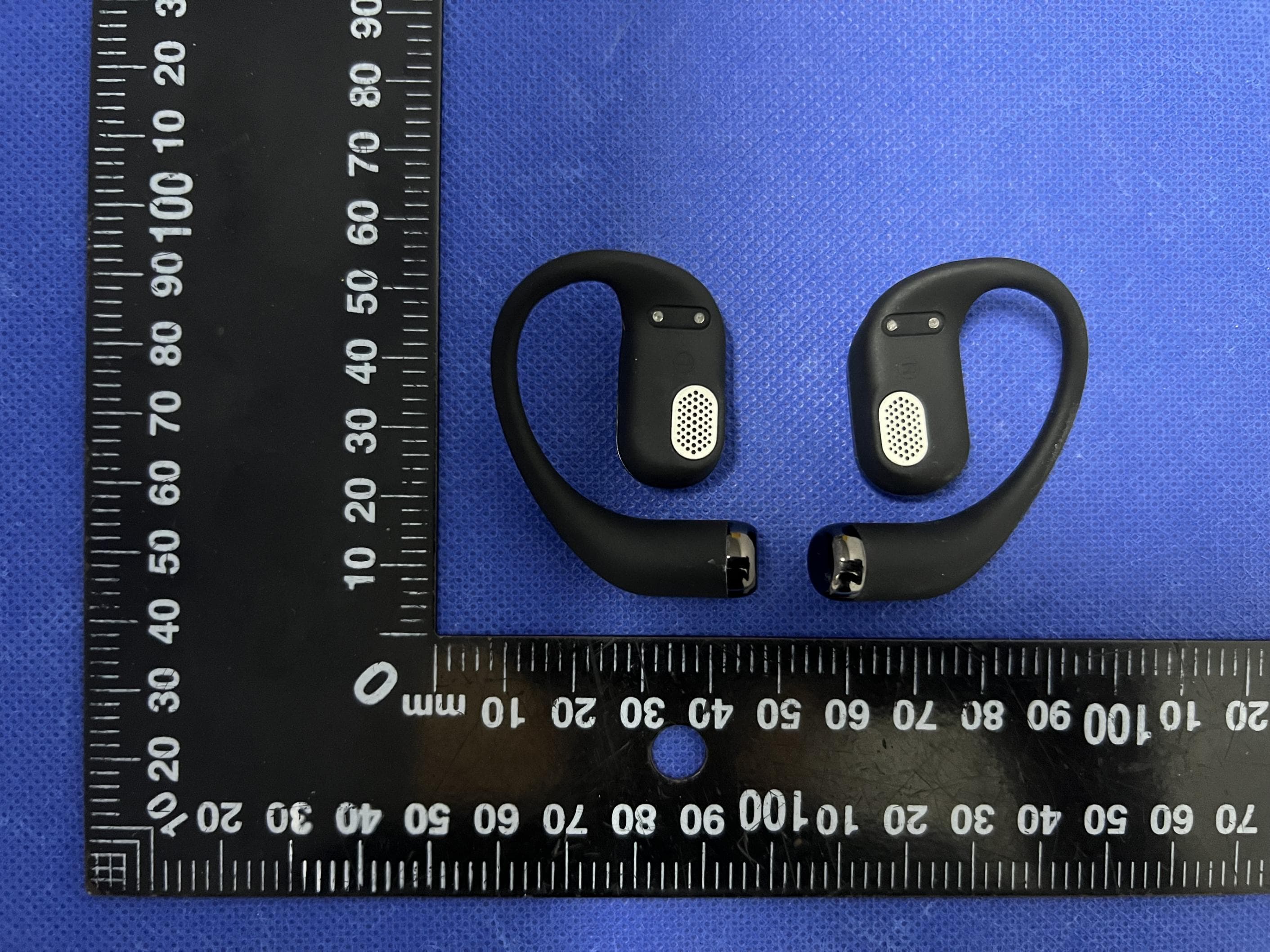 Bluetooth headset - FCC ID 2BHMQ-CT3PRO - Shenzhen Xianing Technology Co., Ltd