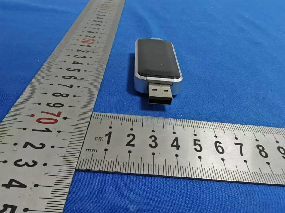 Car Connectivity Box - FCC ID 2BHNQ-U1 - Guangdong Junyong Technology Co., Ltd. (2)