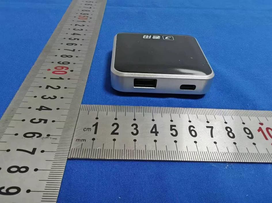 Car Connectivity Box - FCC ID 2BHNQ-Y1 - Guangdong Junyong Technology Co., Ltd. (3)