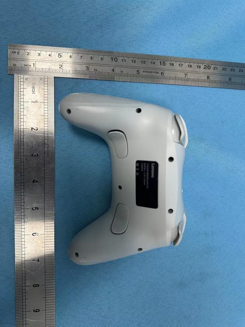 Gamepad - FCC ID 2BHNR-LENOVOS01 - Shenzhen Huitong Botai digital technology Co., LTD.