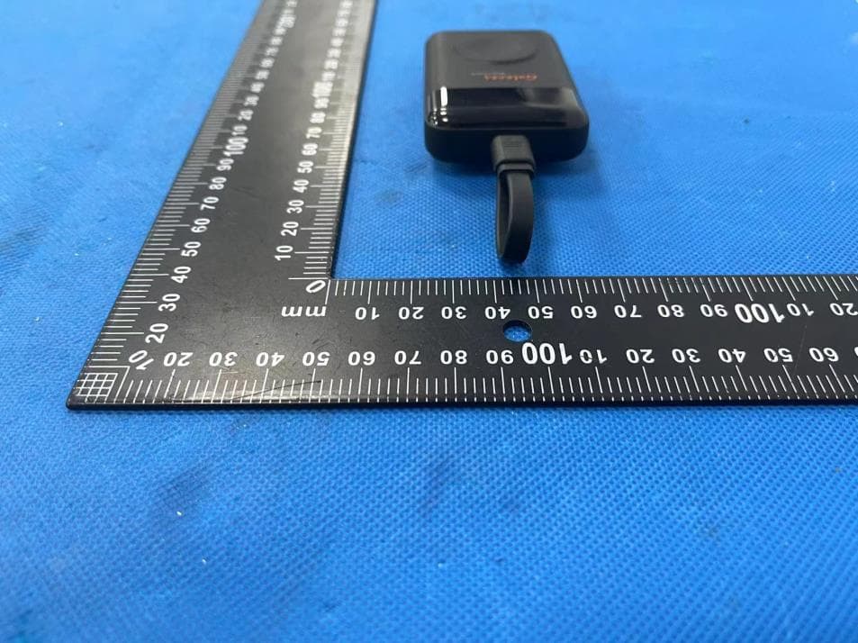 Portable Wireless Charger - FCC ID 2BHP3-CW01 - Shenzhen Leitefulai E-commerce Co., Ltd. (4)