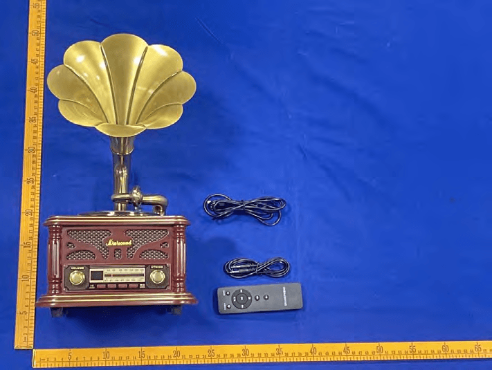 Mini gramophone - FCC ID 2BHPQ-BLP - Shenzhen Junxi Technology Co., Ltd (5)