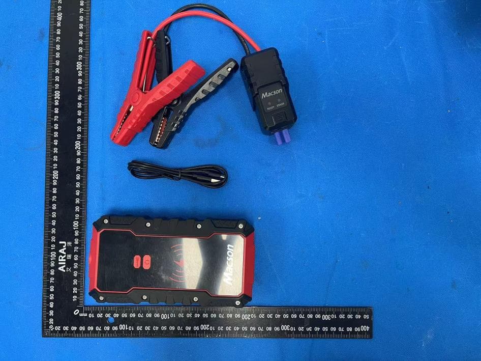 Lithium Jump Starter - FCC ID 2BHQP-M161A-016 - Shenzhen Macson Power Co.,Ltd. (4)