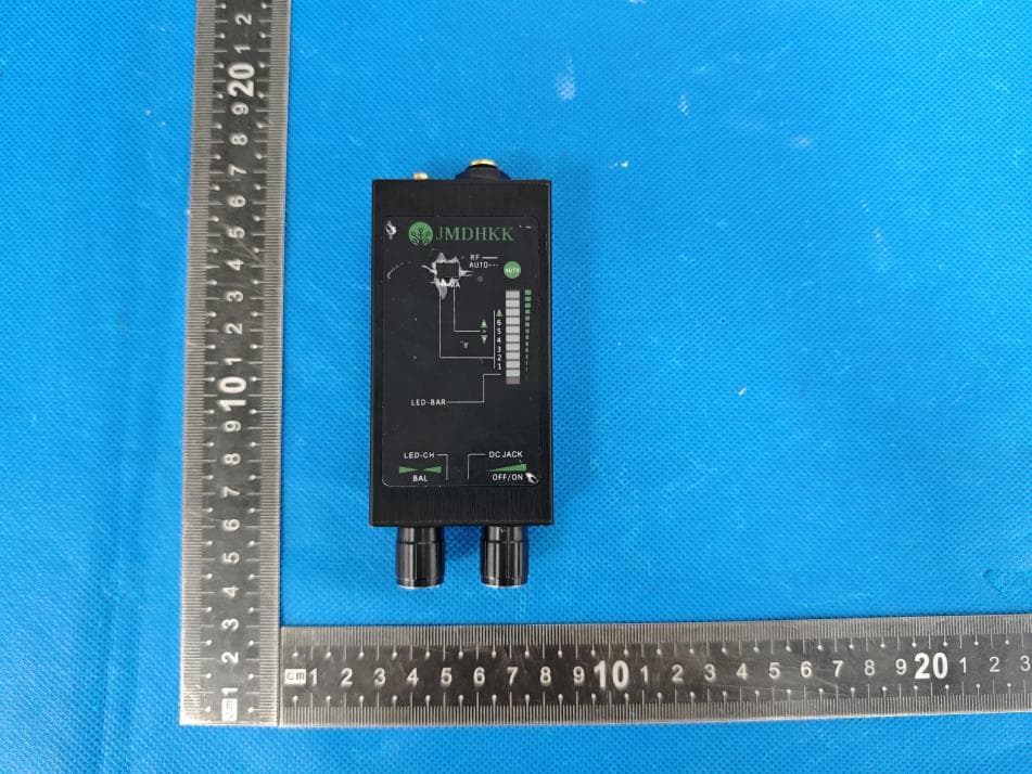 Hidden Camera Detector - FCC ID 2BHTF-M8000 - Shenzhen Jiu An Da Kejiyouxiangongsi (4)
