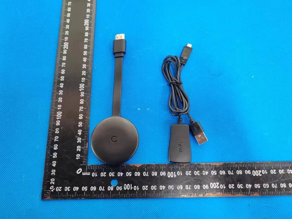 Same-screen projector - FCC ID 2BHV3-CF001 - Guangdong Ruichuang Cable Co., Ltd (3)