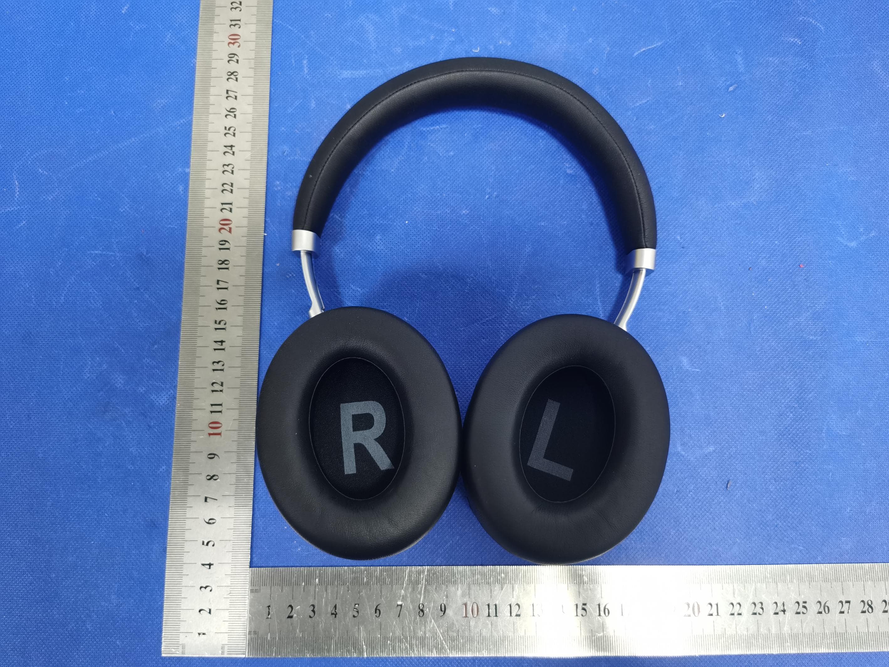 Wireless Headphones - FCC ID 2BHVM-ANCV009 - Dongguan VJBY Electronic Co.,Ltd