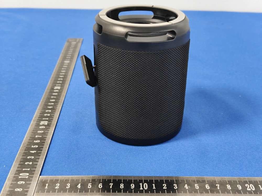 Bluetooth speaker - FCC ID 2BHVM-VS041 - Dongguan VJBY Electronic Co.,Ltd