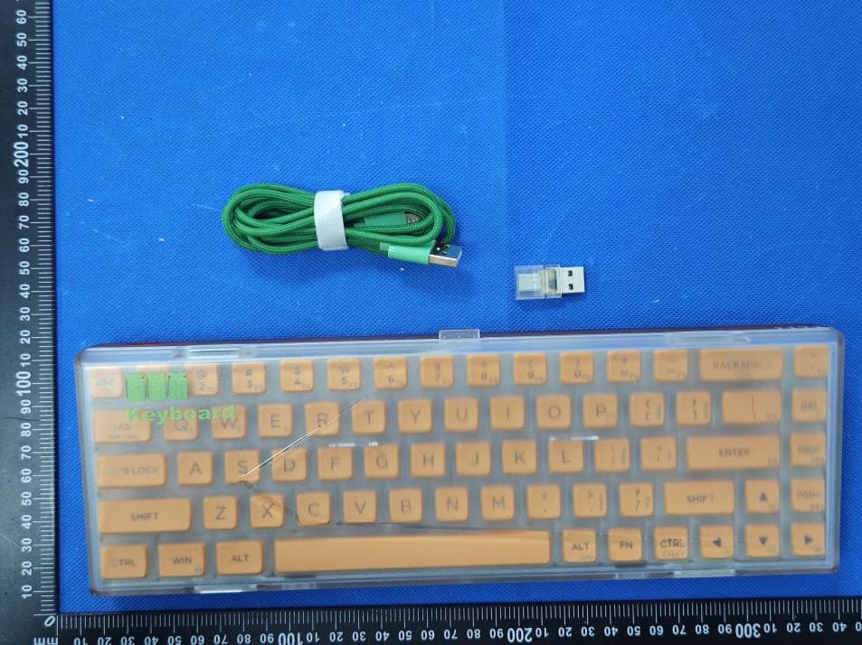 Soda Mechanical Keyboard - FCC ID 2BHVQ-SODA - Hexgears (Shenzhen) Technology Co.,Ltd (2)