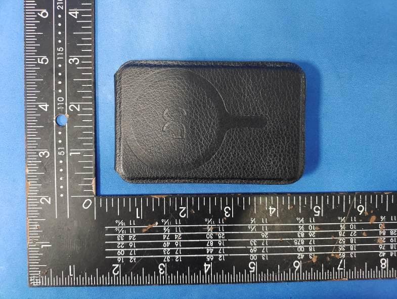 Find My Tracker - FCC ID 2BHWU-KP01 - Dongguan Weimei Clothing and Apparel Co., Ltd. (2)