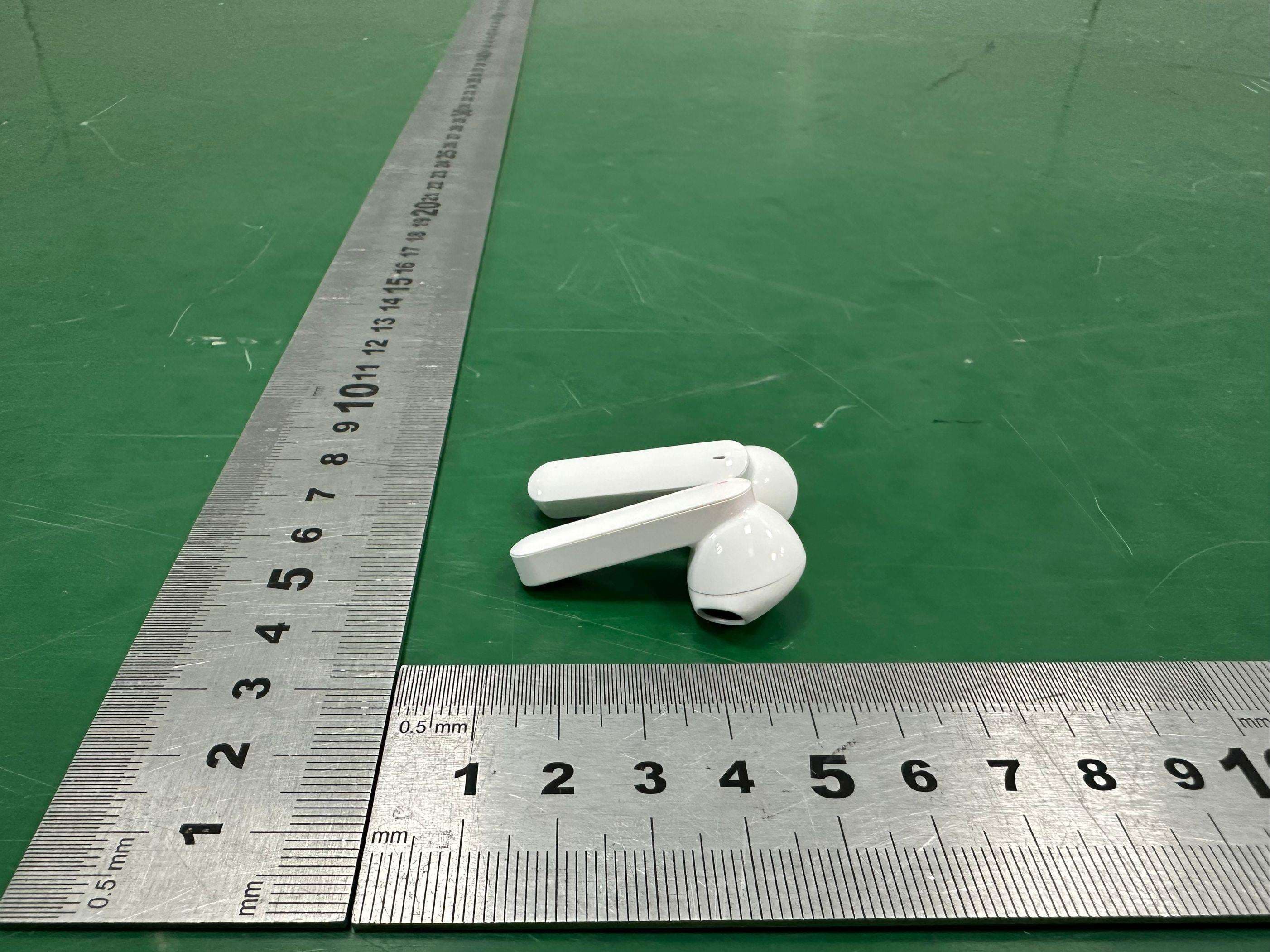 Wireless headphone case - FCC ID 2BHX4-KE-001 - Shenzhen Moqi Technology Co., Ltd. (5)
