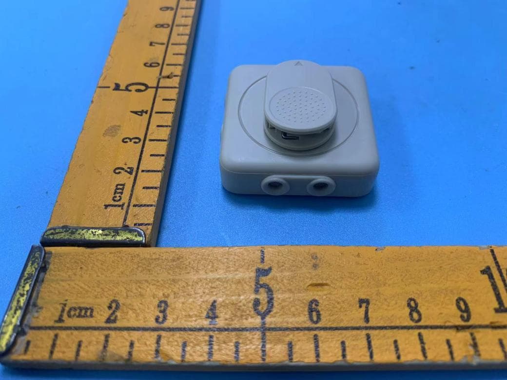 Wireless Lavalier Microphone - FCC ID 2BHXS-V3PLUS - shenzhenshizhoujingdianzishangwuyouxiangongsi (3)