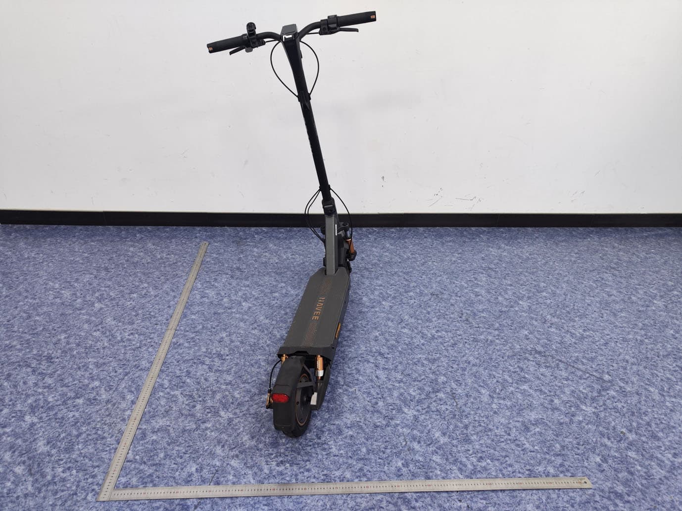 Electric Scooter - FCC ID 2BK3M-GT5MAXU - SPACEWALKER PTE. LTD. (4)