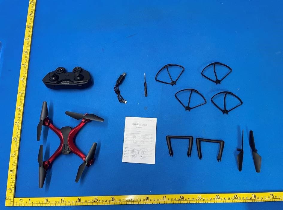 Remote-controlled aircraft/quadcopter - FCC ID 2BK4D-JS-801 - Shantou Chenghai Jiashi Technology Co., LTD