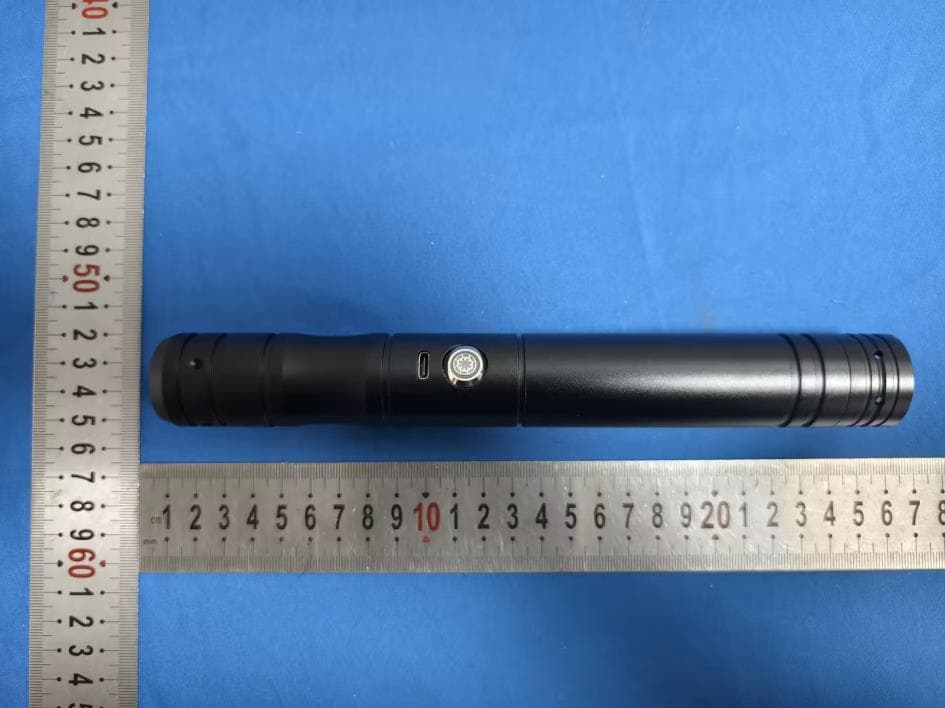 Sound and light toys, luminous bar toys - FCC ID 2BK4K-002 - Shenzhen Damien Technology Co., Ltd (3)