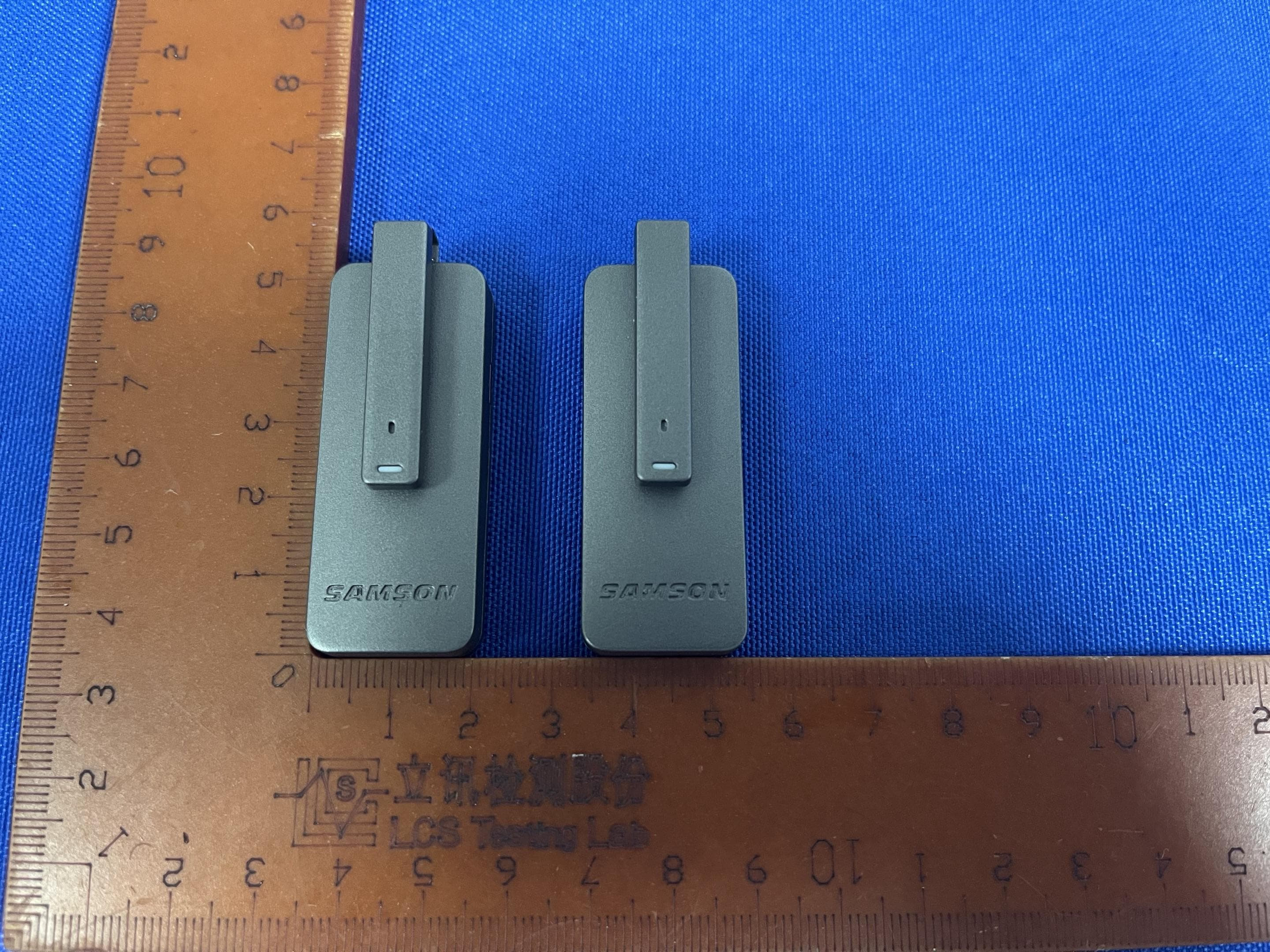 Go Mic Mobile 2 microphone transmitter - FCC ID 2BK4XGMT - Samson Distribution LLC