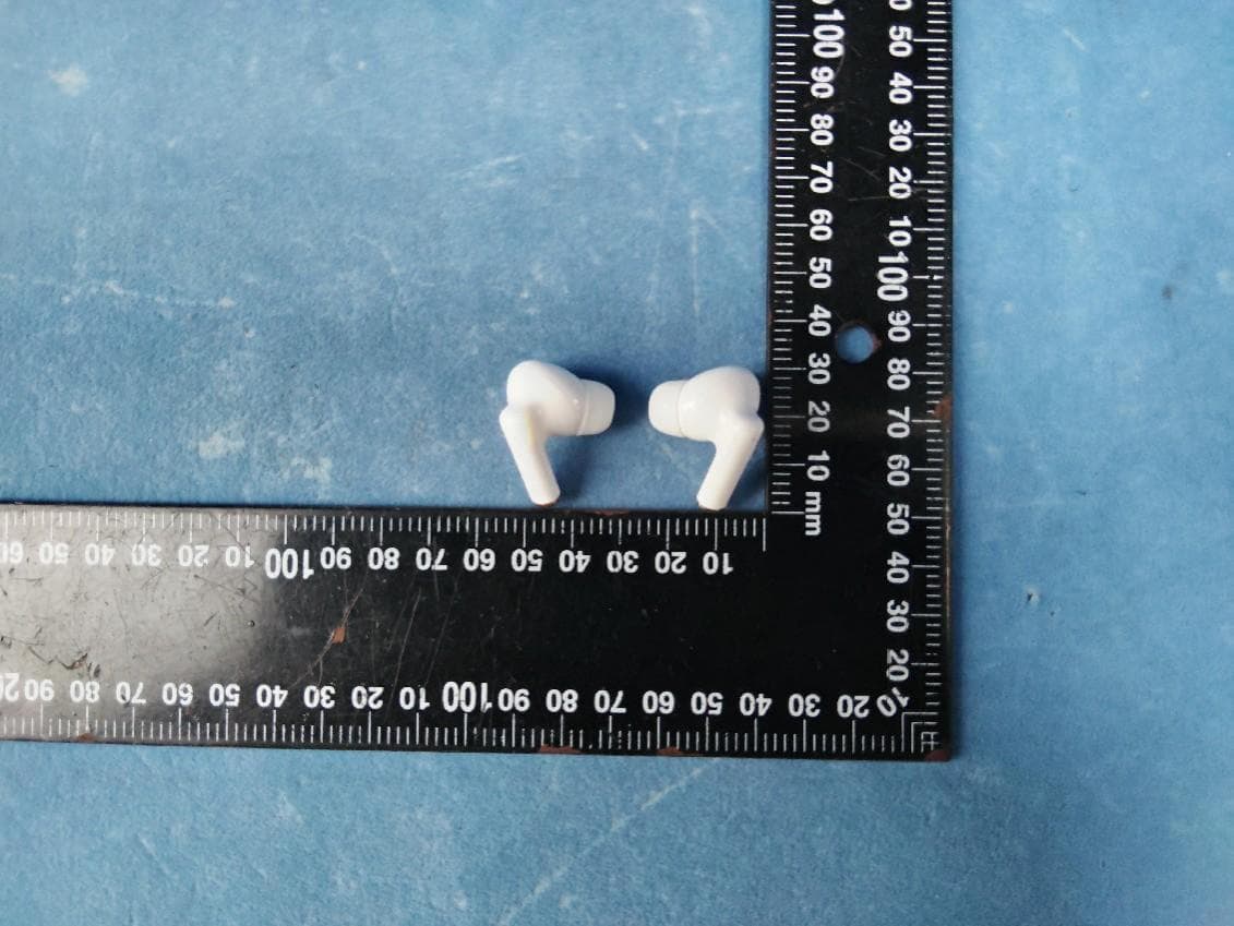 Wireless Earphone - FCC ID 2BK6K-J20 - Dongguan Qingzhu Electronic Technology Co., Ltd (2)