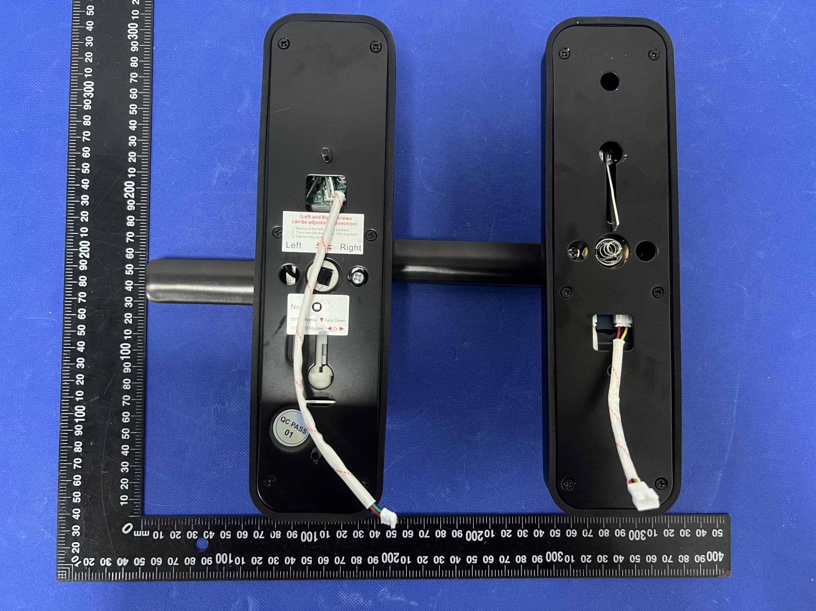 Smart Lock - FCC ID 2BK9E-2058ZM - Shenzhen Cardoria Technology Co.,Ltd (2)