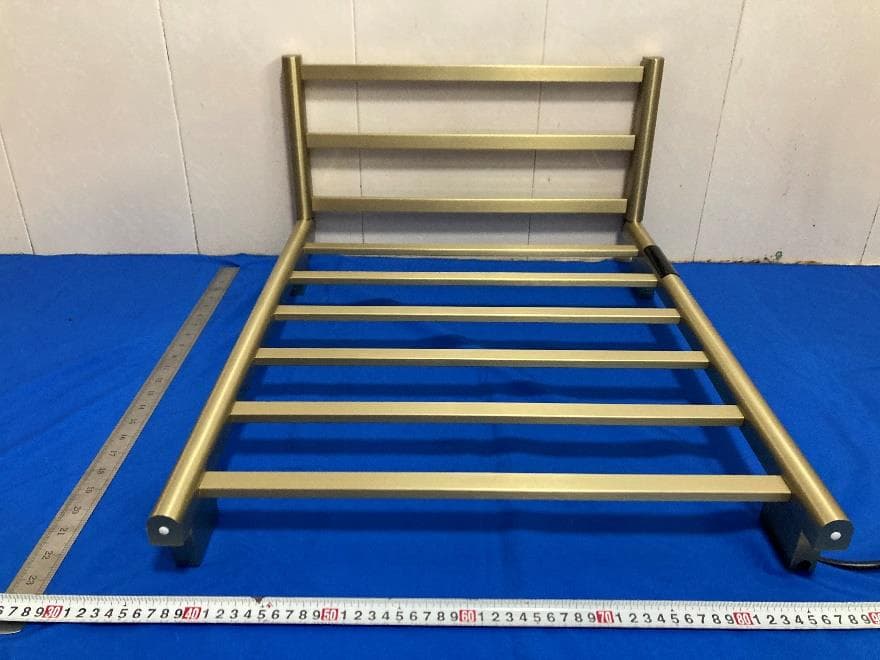 ELECTRIC TOWEL WARMER - FCC ID 2BK9QFD-008 - Kaiping Futuo Sanitary Ware Co., Ltd (2)
