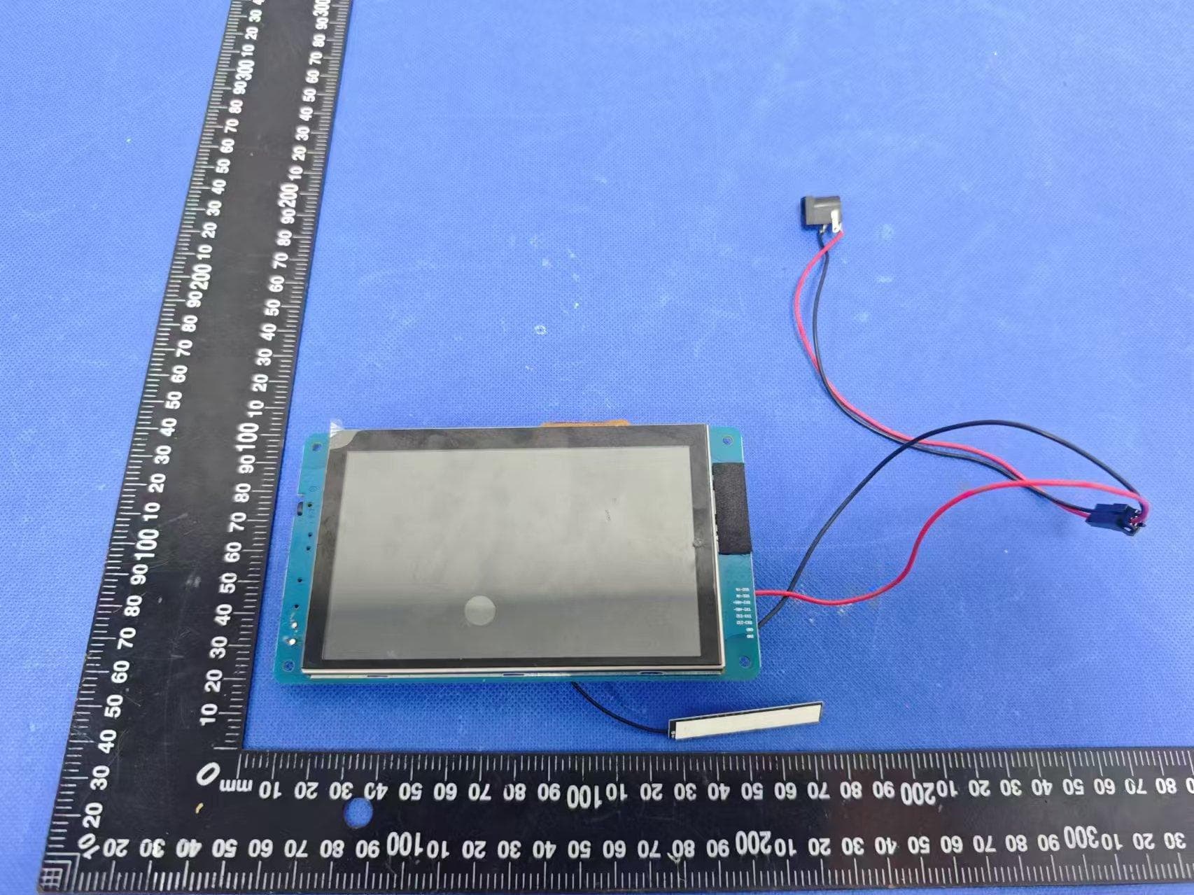Industrial Tablet - FCC ID 2BKA7-HMI051 - Shenzhen Novtie Technology Co.,LTD. (2)