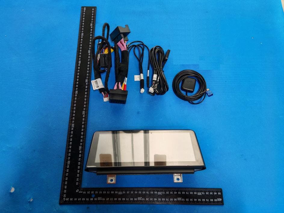car stereo system - FCC ID 2BKAQ-NH8801 - Navihua (shenzhen) Technology Co., Ltd.