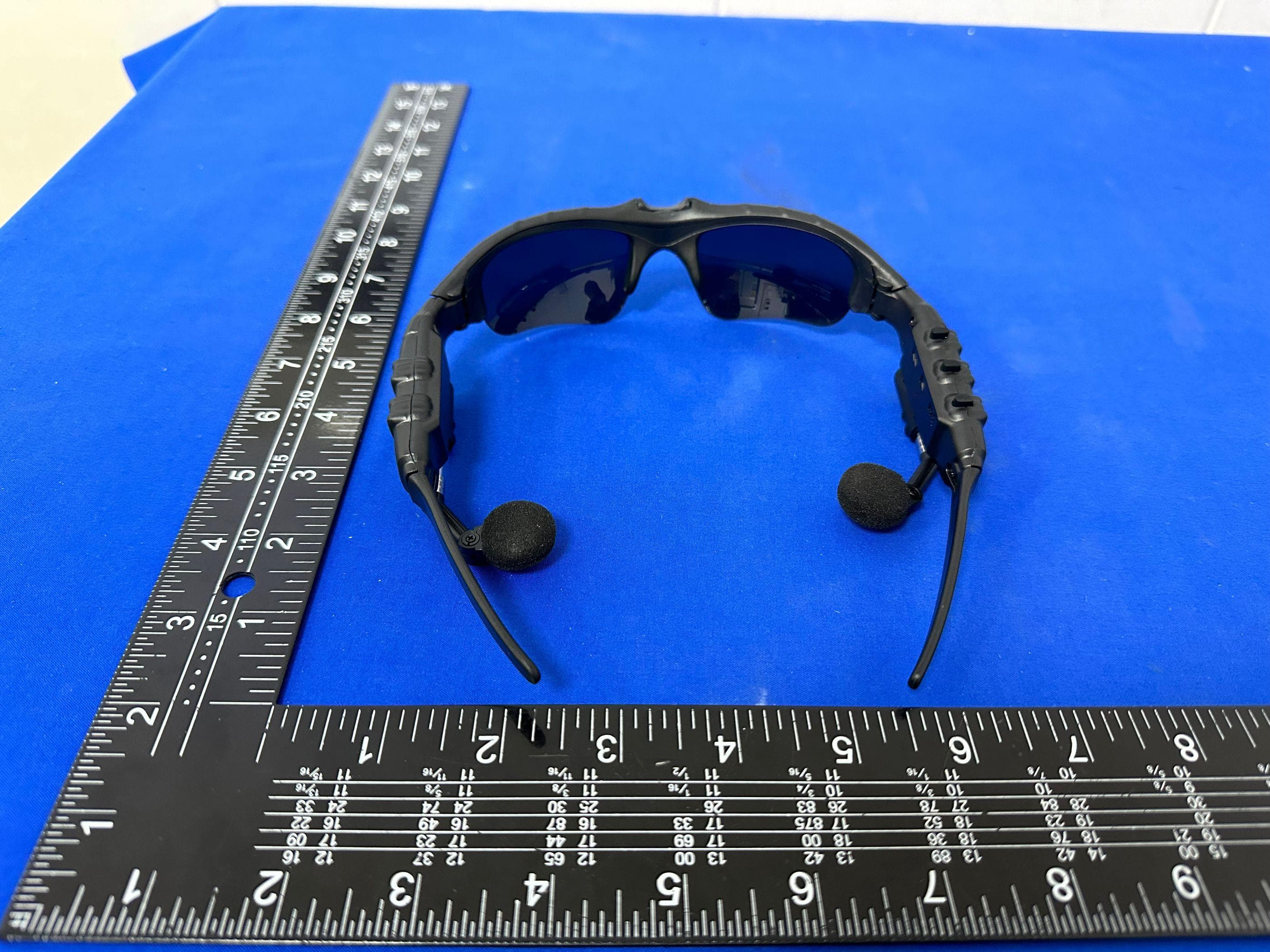 glasses - FCC ID 2BKBV-RCYJ002 - Dongguan Rongcheng Acoustic Technology Co., LTD (4)