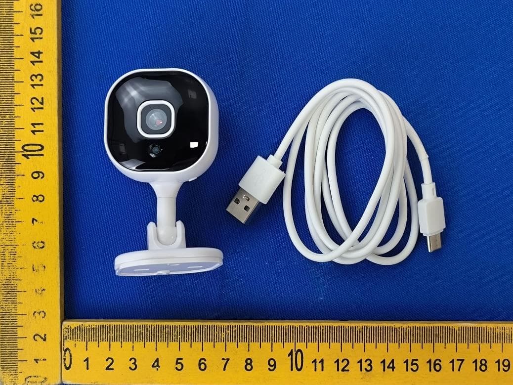 Wireless Carplay/Android Auto Adapter - FCC ID 2BKBX-A3 - Shenzhen Weilin Huachuang Technology Co.,Ltd