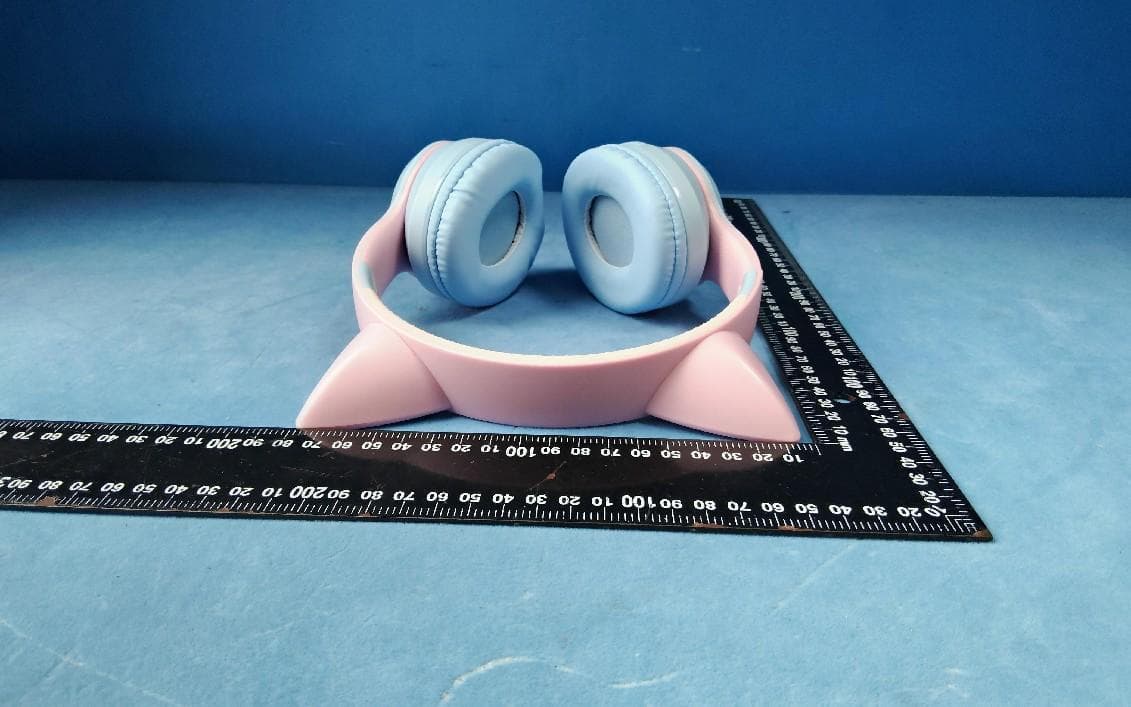 Bluetooth headset - FCC ID 2BKDO-JST-BT035C - Shantou City Chaoyang District Gu Rao Jia Shengtai electronics factory (4)