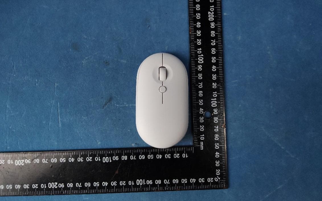 Mouse (HR-003)2.4GHZ(Wireless mouse) - FCC ID 2BKEE-M7918 - Shenzhen Kangguan Technology Co., Ltd